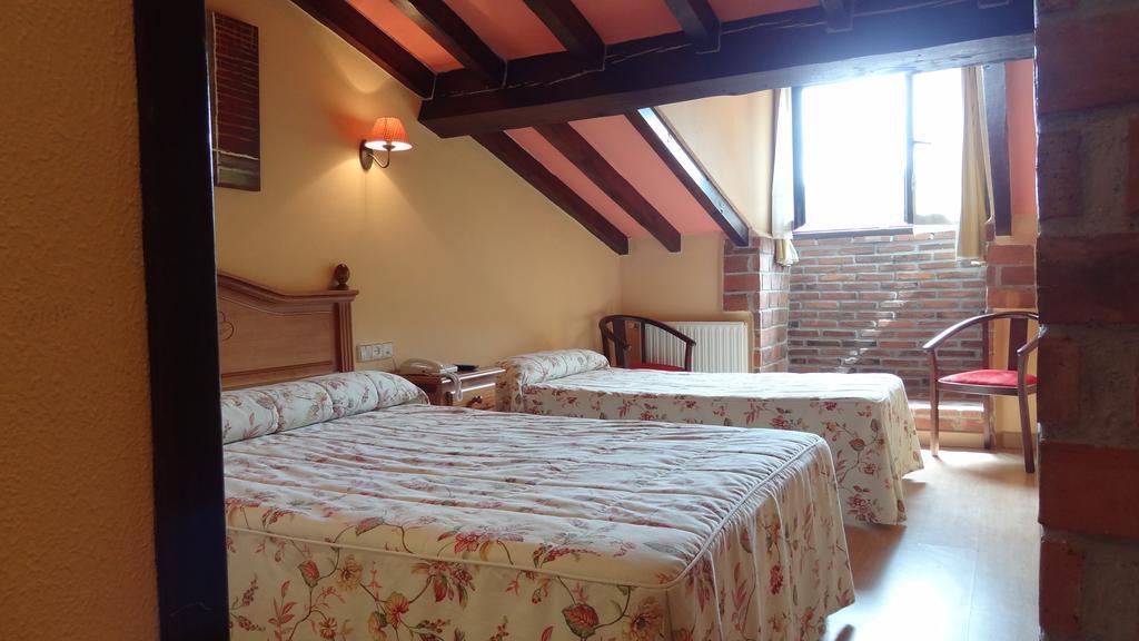Conjunto Hotelero La Pasera Soto De Cangas Phòng bức ảnh