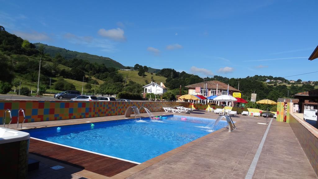 Conjunto Hotelero La Pasera Soto De Cangas Ngoại thất bức ảnh