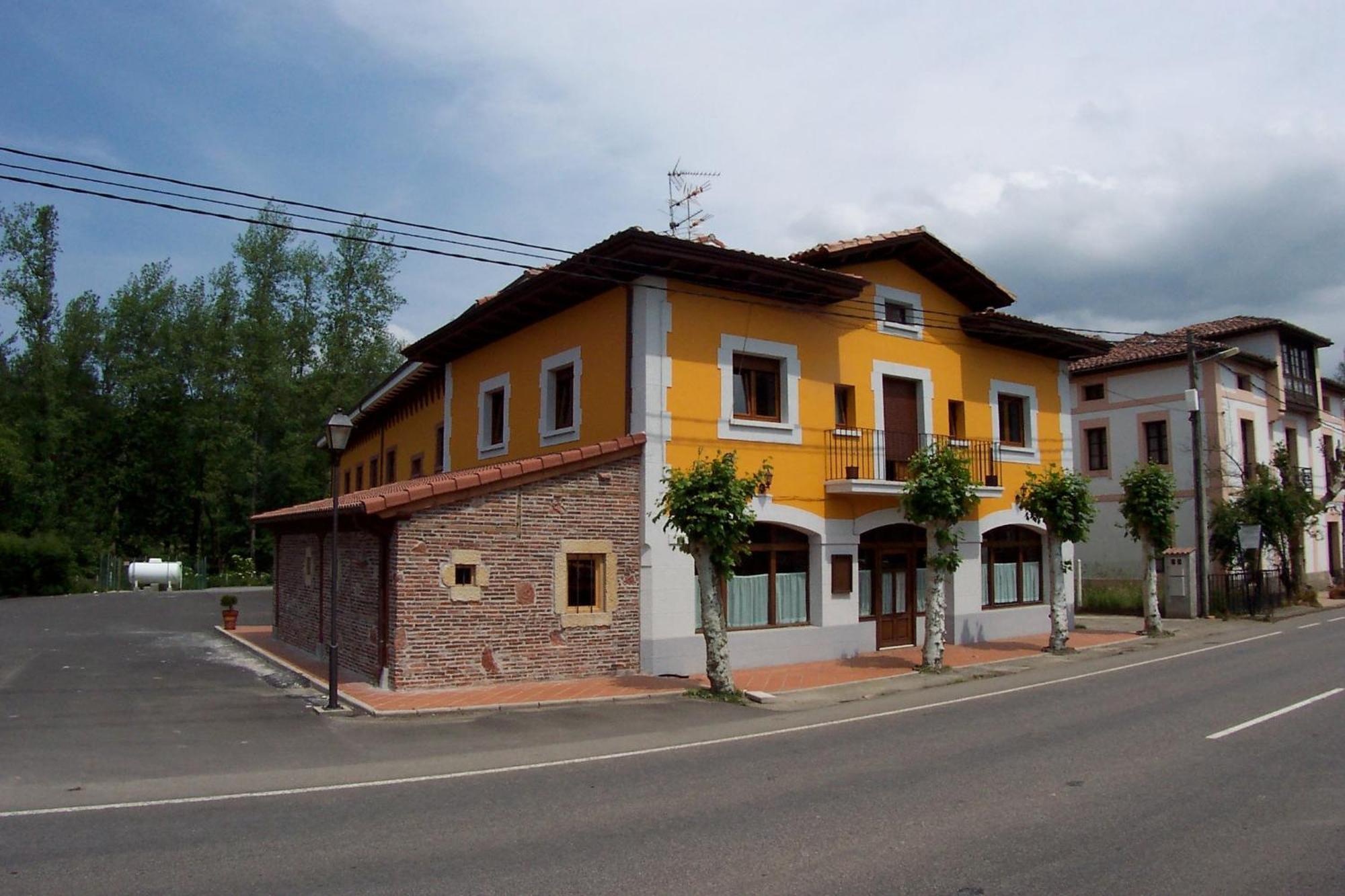 Conjunto Hotelero La Pasera Soto De Cangas Ngoại thất bức ảnh